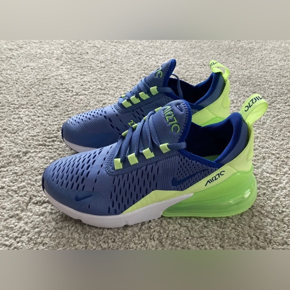 Nike Air Max 270 GS - Picture 1 of 4